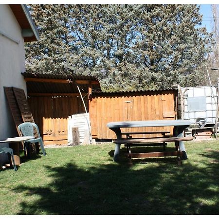 Petit Studio, Bien Equipe, A La Campagne Marcoux  Kültér fotó